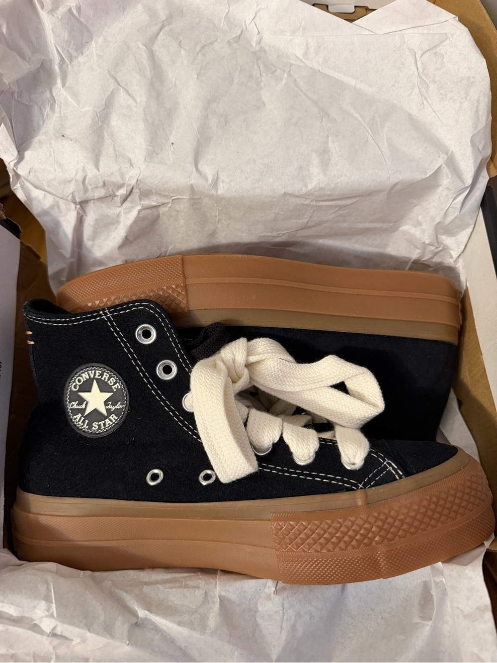Women’s Converse